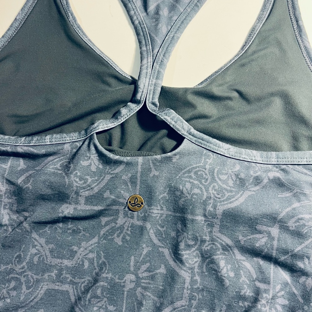 Prana Sz M Women’s Dress Sport Work out Straps - Picture 5 of 7